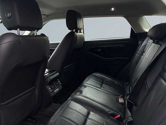 Land Rover Range Rover Evoque 13 of 24