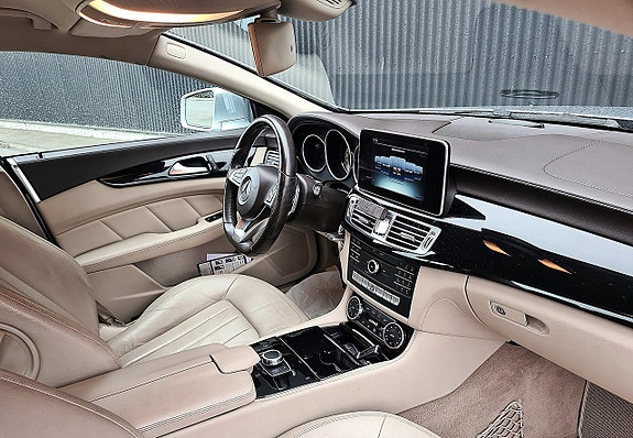Mercedes-Benz CLS350 d 8 of 16