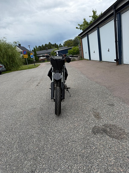 Kawasaki KLX125 2 of 5