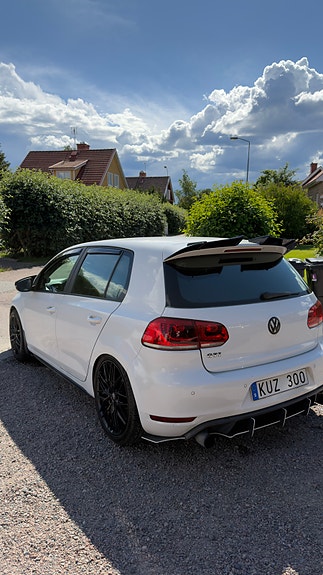 Volkswagen Golf VI 4 of 5
