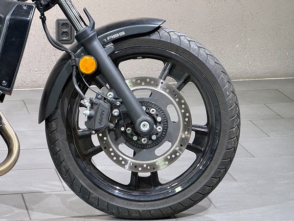 Kawasaki VULCAN S ABS *225MIL* 5 of 7