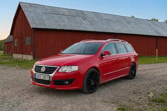 Volkswagen Passat 2 of 5