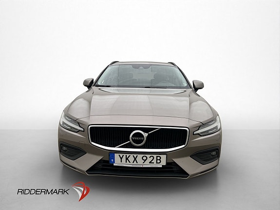 Volvo V60 2 of 5