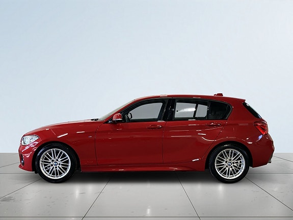 BMW 120i 3 of 19