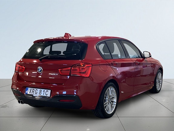 BMW 120i 5 of 19