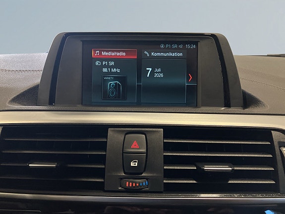 BMW 120i 16 of 19