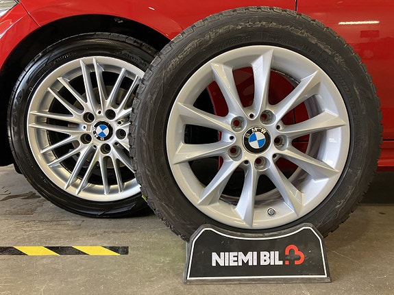 BMW 120i 17 of 19