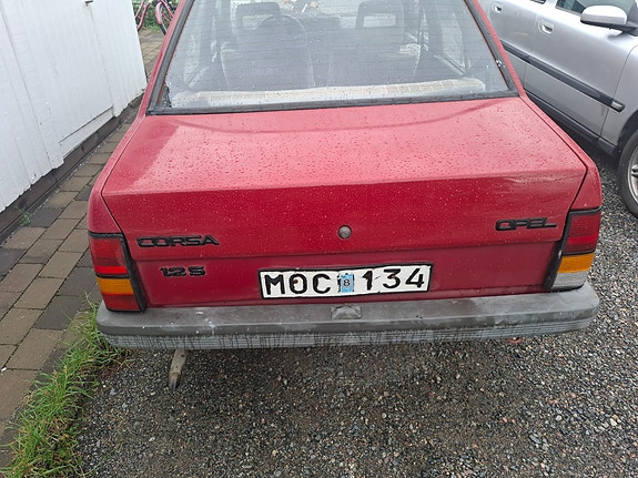 Opel Corsa 11 of 15