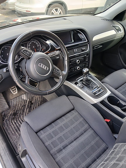 Audi A4 3 of 3