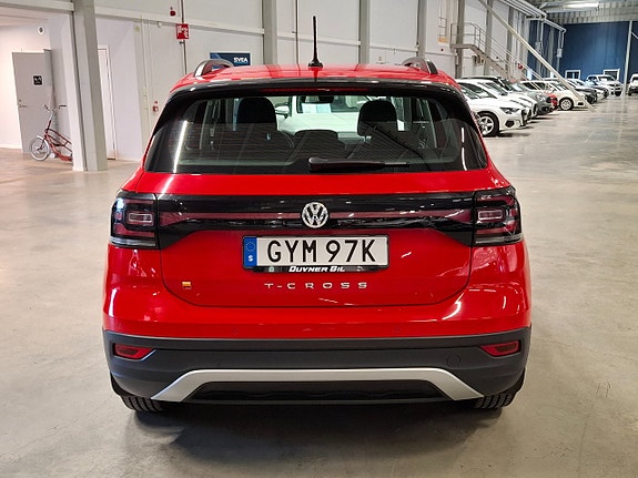 Volkswagen T-Cross 8 of 30