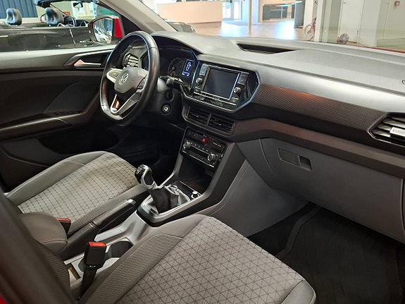 Volkswagen T-Cross 30 of 30