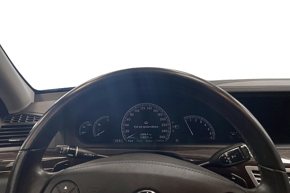Mercedes-Benz S350 7 of 11