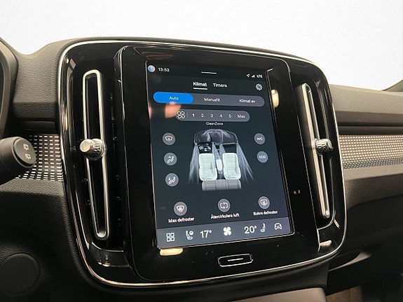Volvo XC40 20 of 30