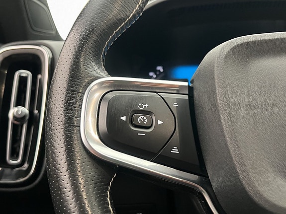 Volvo XC40 26 of 30