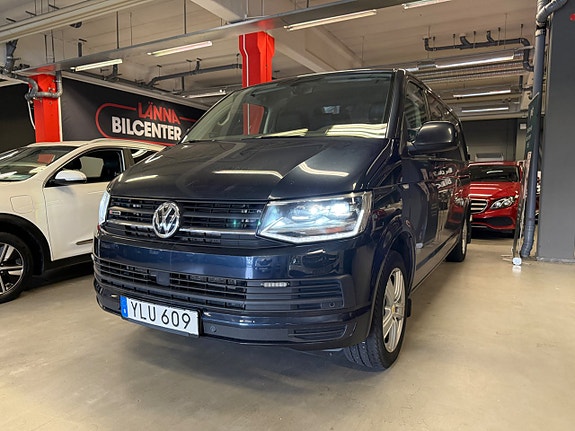 Volkswagen Transporter 3 of 5