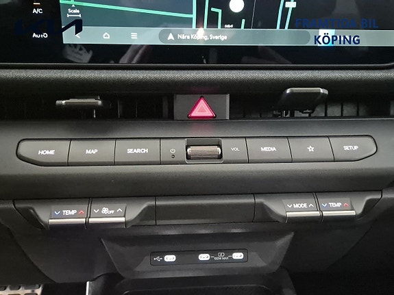 Kia Seltos 18 of 23