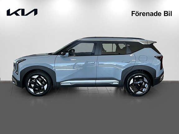 Kia Seltos 4 of 16