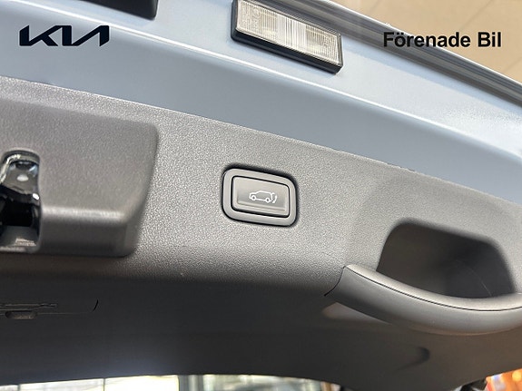 Kia Seltos 15 of 16
