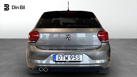 Volkswagen Polo 5 of 17
