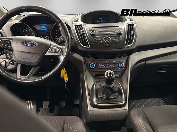 Ford C-Max 10 of 15