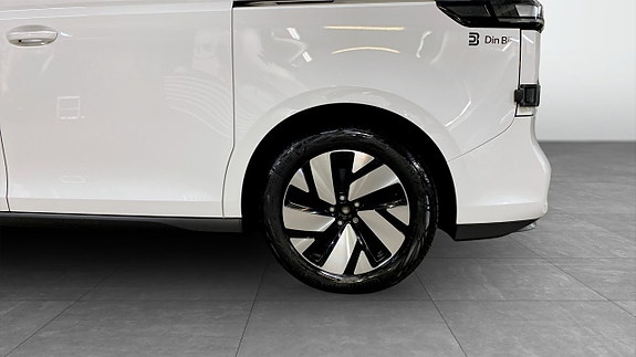 Volkswagen ID.3 6 of 12