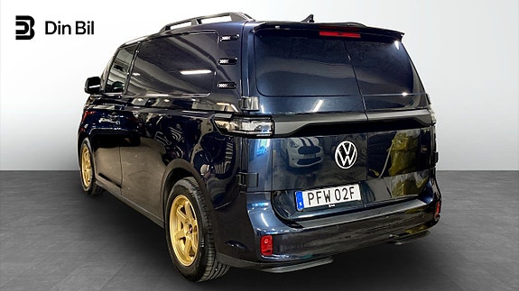 Volkswagen ID. Buzz 3 of 12