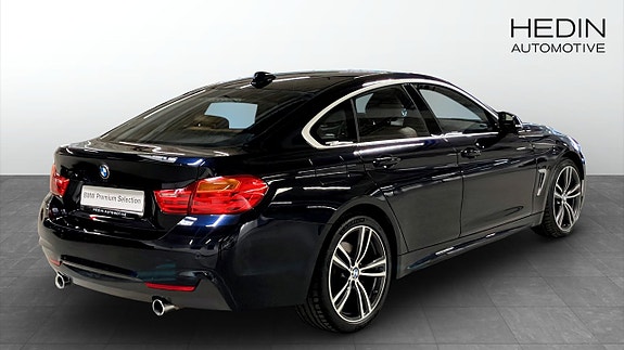 BMW 440i 2 of 5
