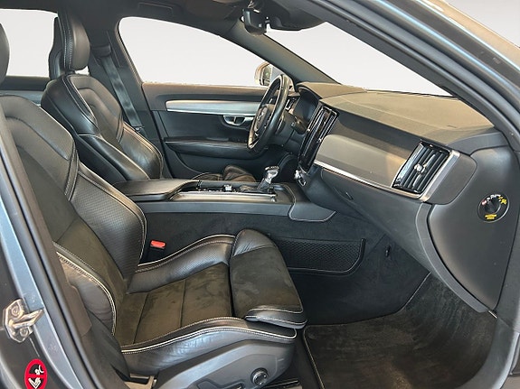 Volvo V90 13 of 26