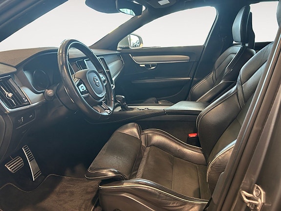 Volvo V90 9 of 26