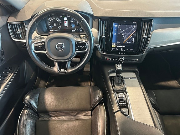 Volvo V90 10 of 26