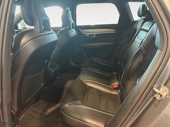 Volvo V90 12 of 26