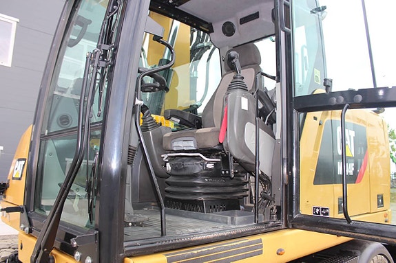 Hjulgrävare CAT M314 Rototilt med grip 2 skopor 11 of 12