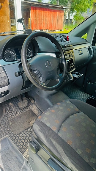 Mercedes-Benz Vito 115 4 of 5