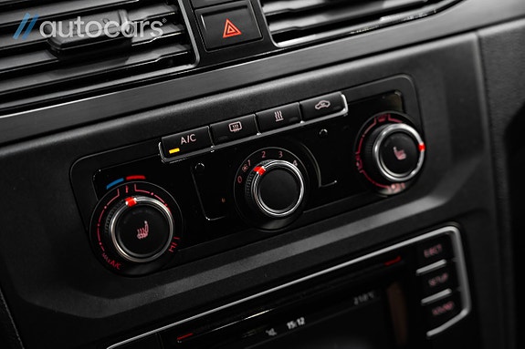 Volkswagen Caddy 22 of 27