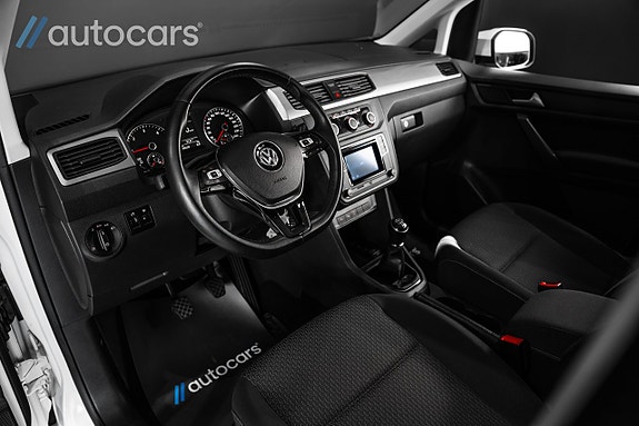 Volkswagen Caddy 13 of 27