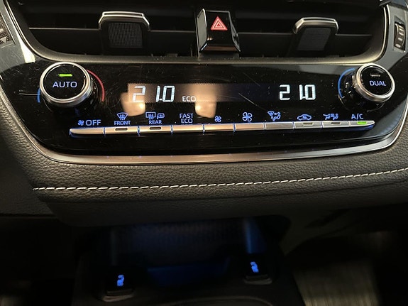 Toyota Corolla 20 of 23