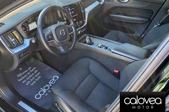 Volvo XC60 9 of 16
