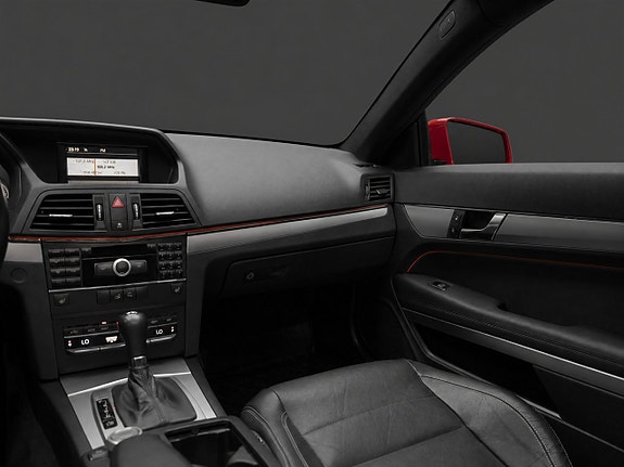 Mercedes-Benz E250 18 of 24