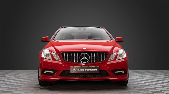 Mercedes-Benz E250 2 of 24