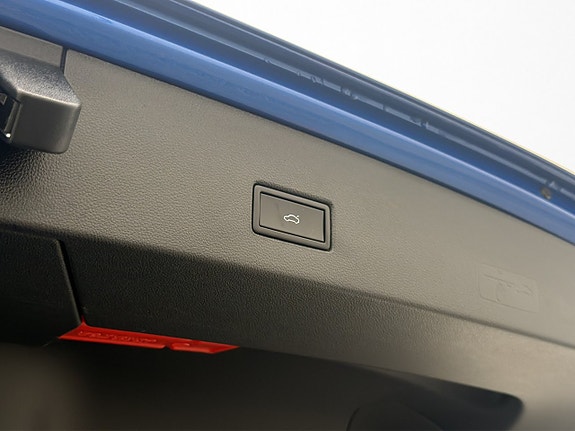 Volkswagen T-Roc 24 of 29
