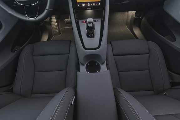 Polestar 2 10 of 30