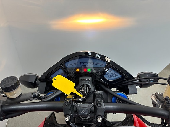 Honda CB1000R Yoshimura *Sommarkampanj* 8 of 8