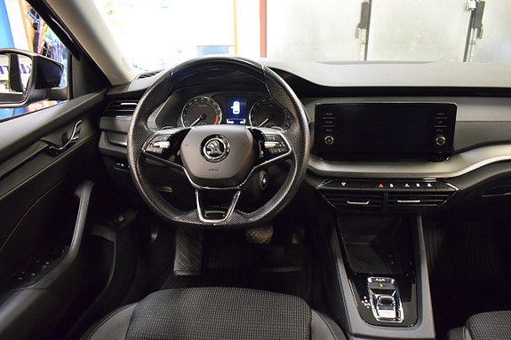 Skoda Octavia 6 of 23