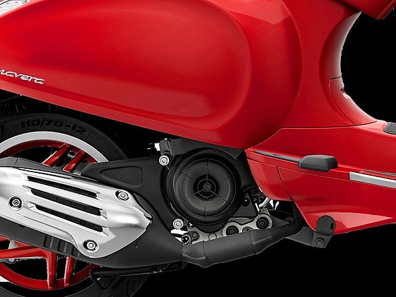 Vespa Primavera RED 50 Beställningsvara 6 of 11