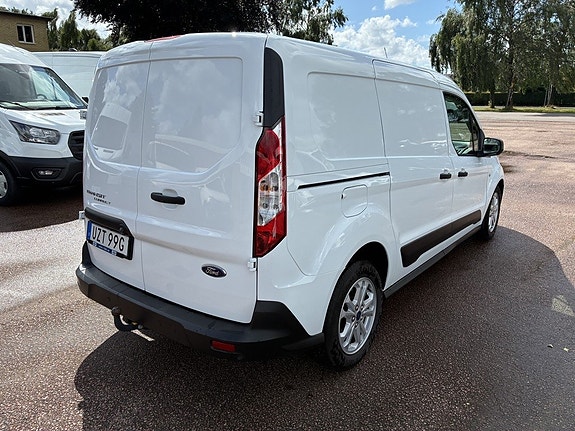 Ford Transit Connect 4 of 5