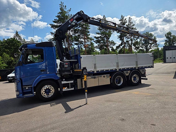 VOLVO FM 6X2 TIPP&KRAN 2 of 10
