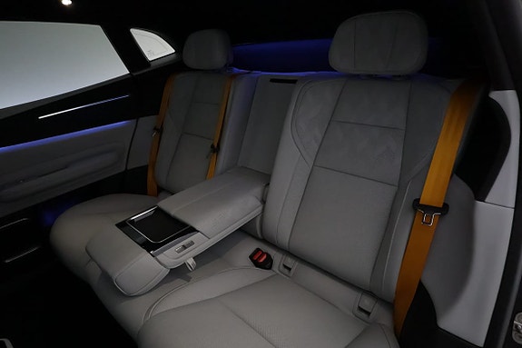 Polestar 4 26 of 30