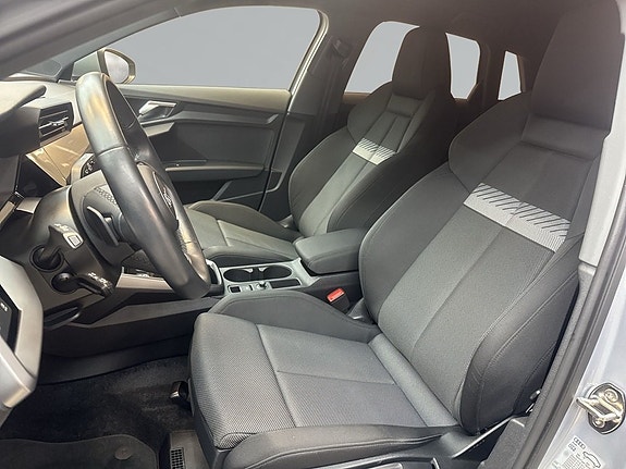 Audi A3 8 of 9