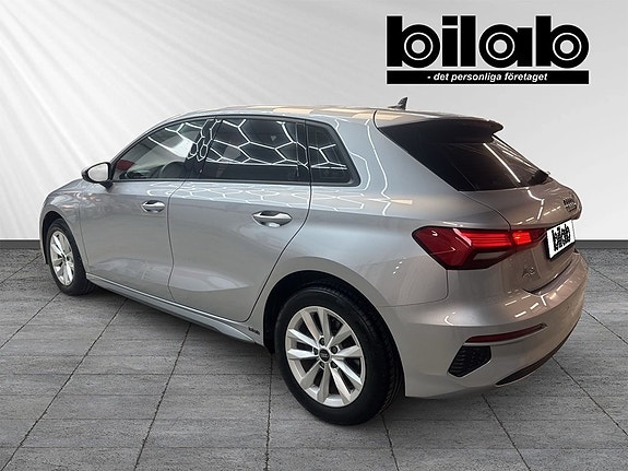 Audi A3 3 of 9