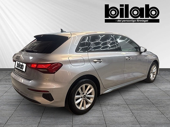 Audi A3 4 of 9